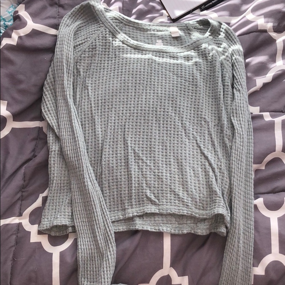 PacSun Cropped shirt